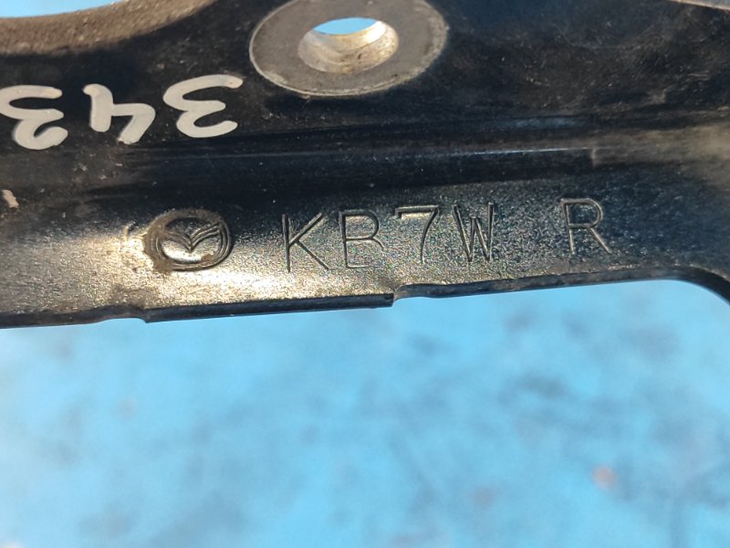 Петля капота правая MAZDA CX-5 (KF) 16-21