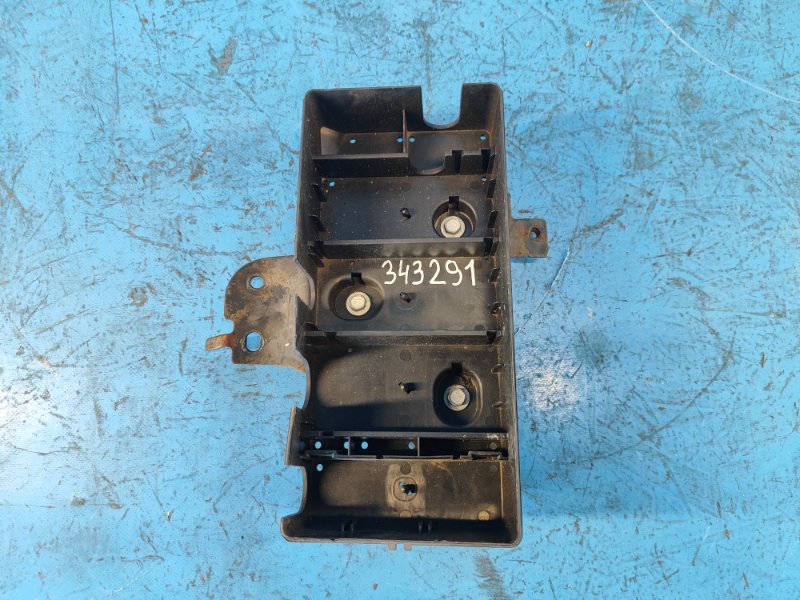 Кронштейн блока предохранителей FORD MUSTANG 15- 4R3T-14536-AD Б/У