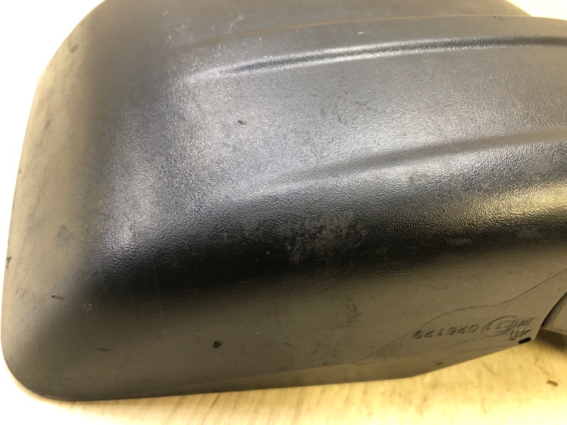 Зеркало правое LIBERTY 07-12 Зеркало правое LIBERTY 07-12