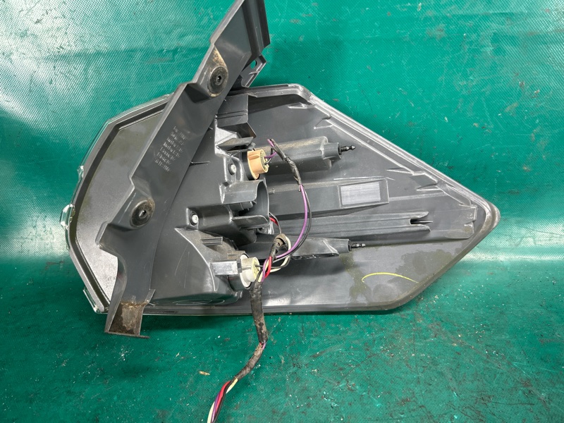 Фонарь наружный левый X-TRAIL/ROGUE T32 13-20 2014 2.5 QR25DE