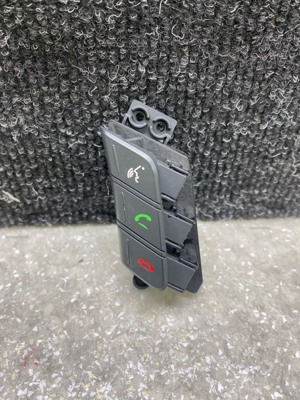 Кнопки на руль левые HYUNDAI SANTA FE (DM) 12-18 2013 2.0 G4KH 96750-2W100RYN Б/У