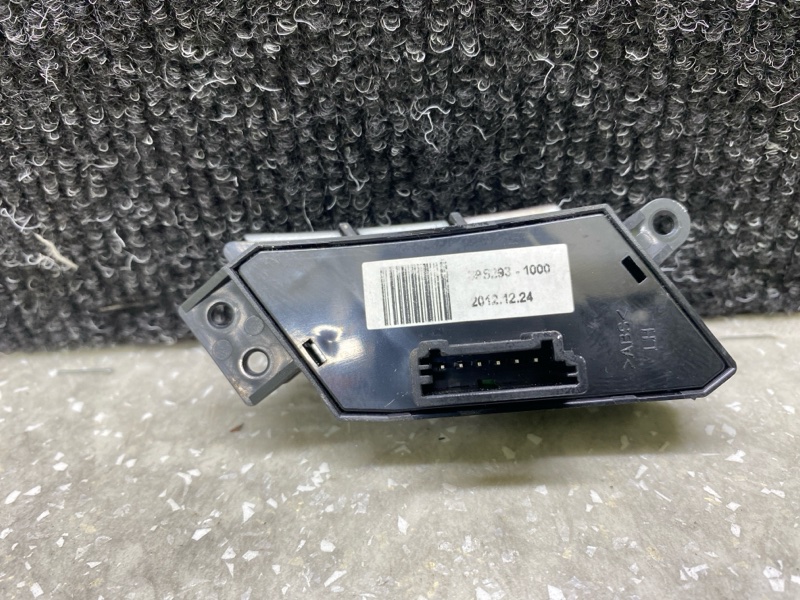 Кнопки на руль левые SANTA FE (DM) 12-18 2013 2.0 G4KH