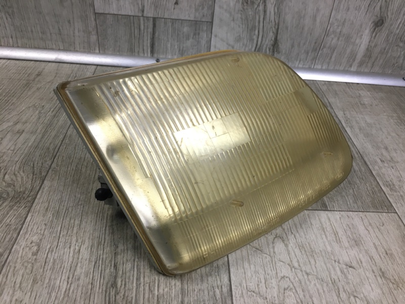 Фара правая EXPEDITION 97-02