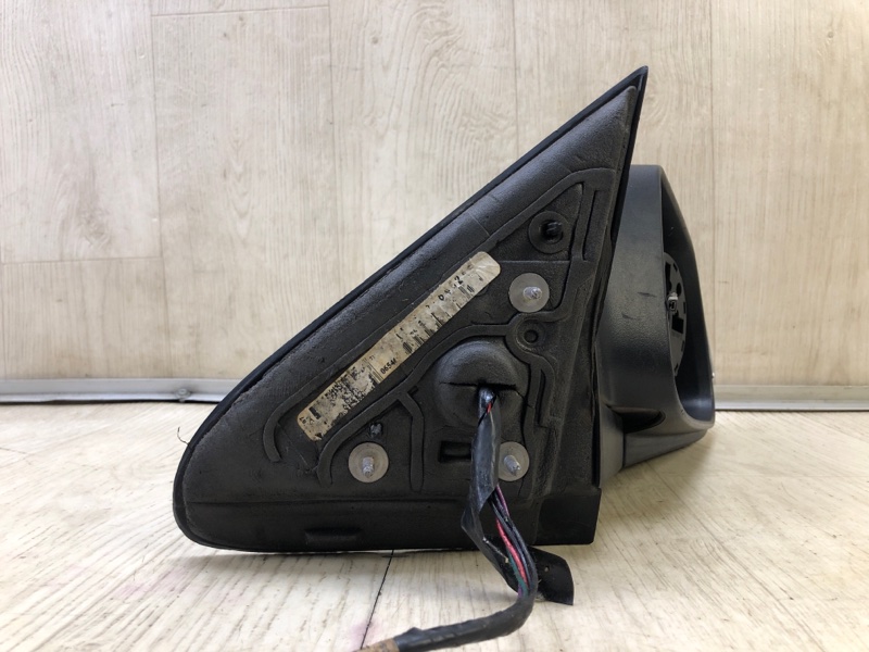 Зеркало правое GRAND CHEROKEE 04-10 Зеркало правое GRAND CHEROKEE 04-10