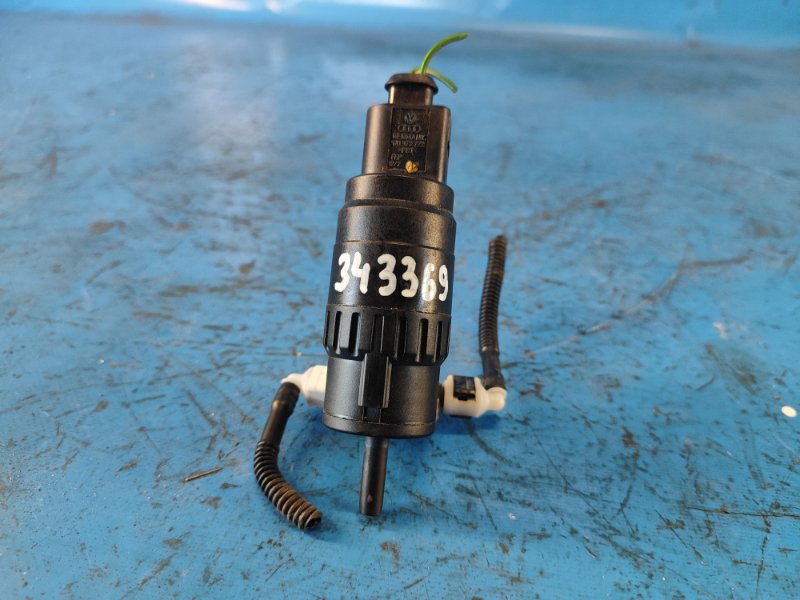 Насос омывателя стекла VOLKSWAGEN TIGUAN 08-17 2017 2.0 CCTA 1K6955651 Б/У