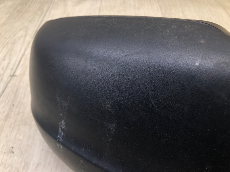 Зеркало правое GRAND CHEROKEE 04-10 Зеркало правое GRAND CHEROKEE 04-10