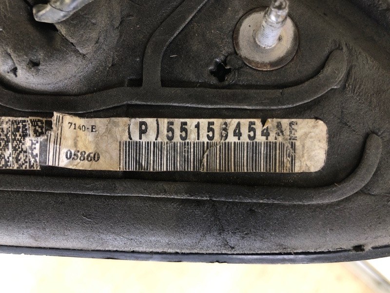 Зеркало правое GRAND CHEROKEE 04-10 Зеркало правое GRAND CHEROKEE 04-10