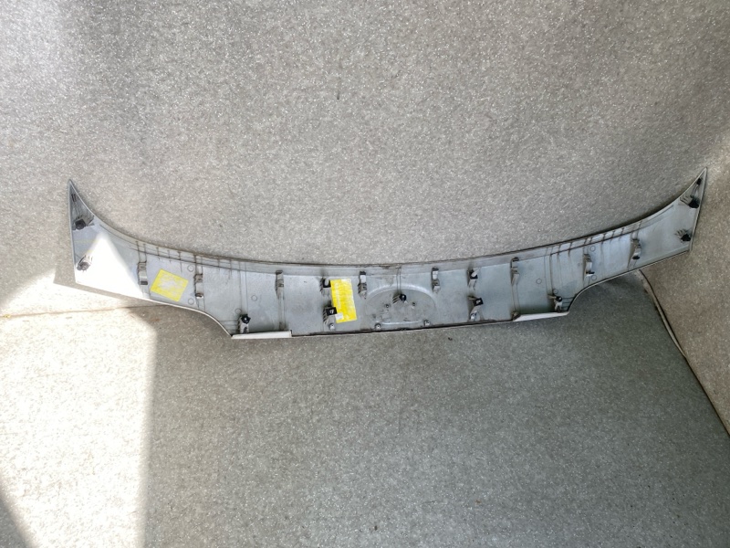 Накладка крышки багажника SANTA FE (DM) 12-18 2013 2.0 G4KH