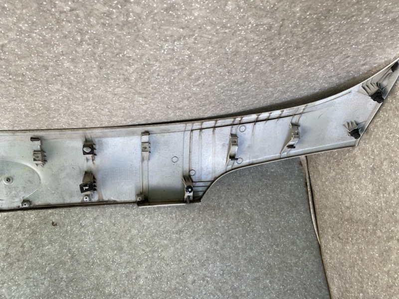 Накладка крышки багажника SANTA FE (DM) 12-18 2013 2.0 G4KH