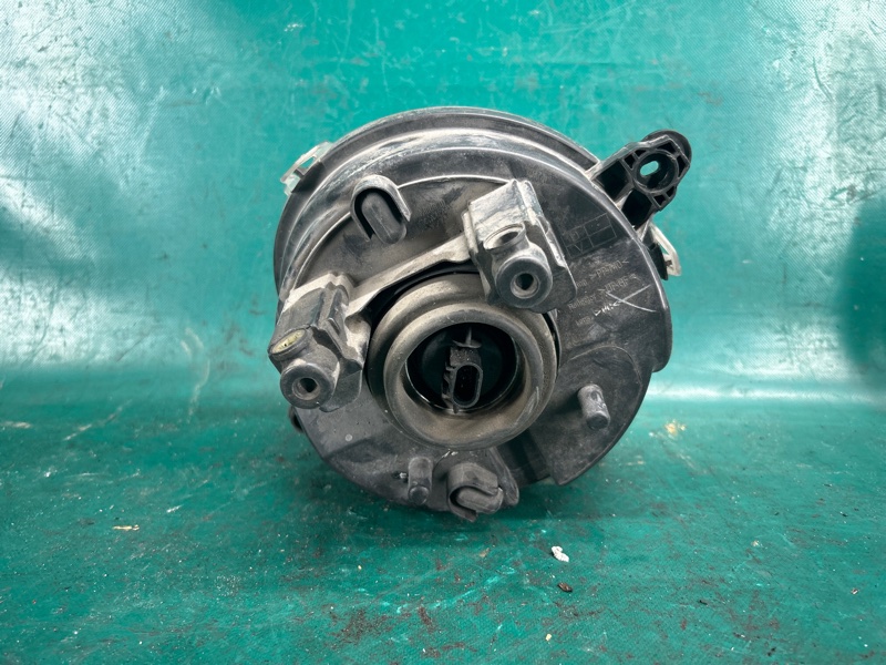 Фара правая PATRIOT 10-17 2016 2.0 ECN Фара правая PATRIOT 10-17 2016 2.0 ECN