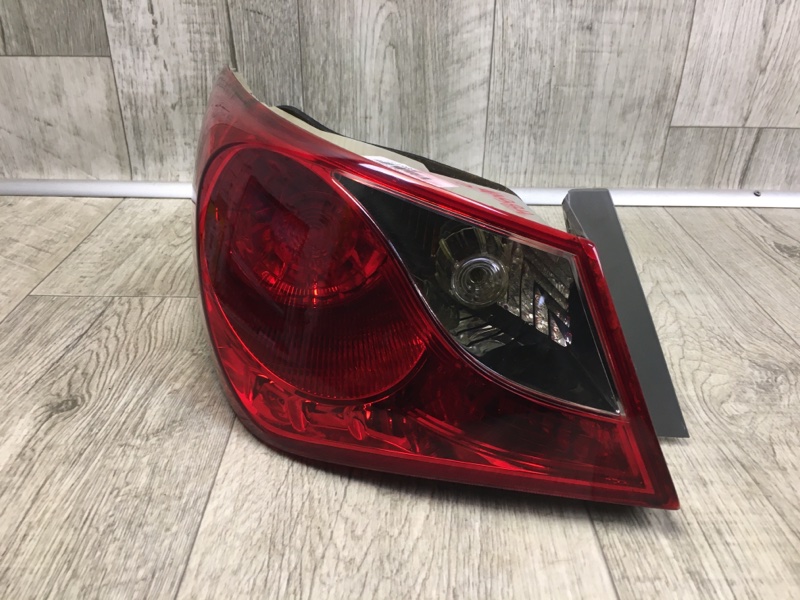 Фонарь наружный левый SONATA YF 10-14