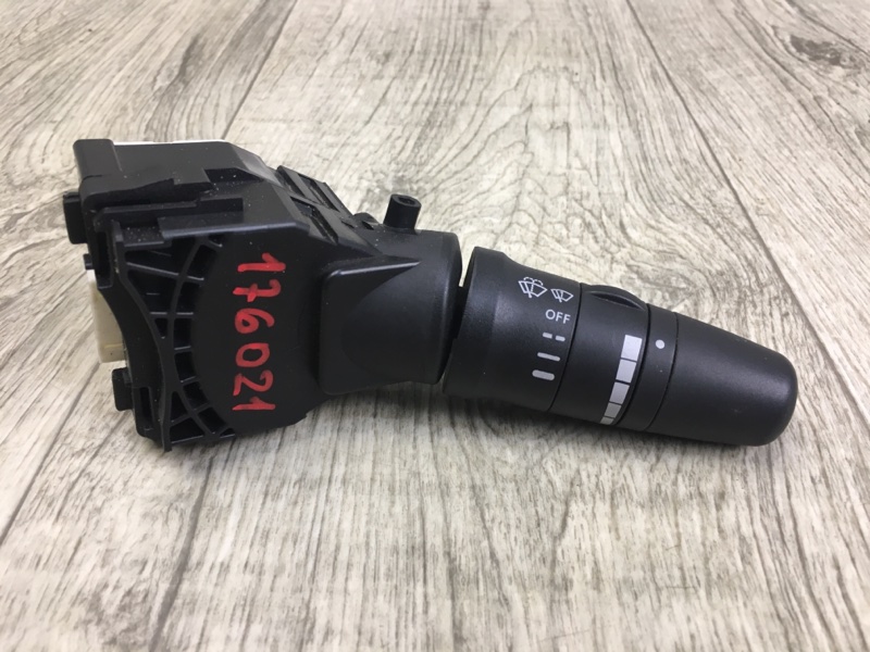 Подрулевой переключатель правый INFINITI G35 03-07 25260-8J000 Б/У