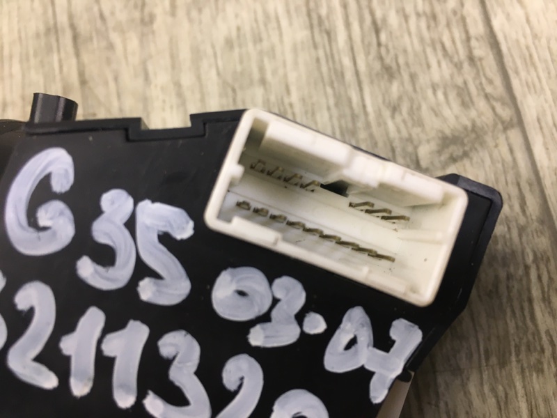 Подрулевой переключатель правый G35 03-07