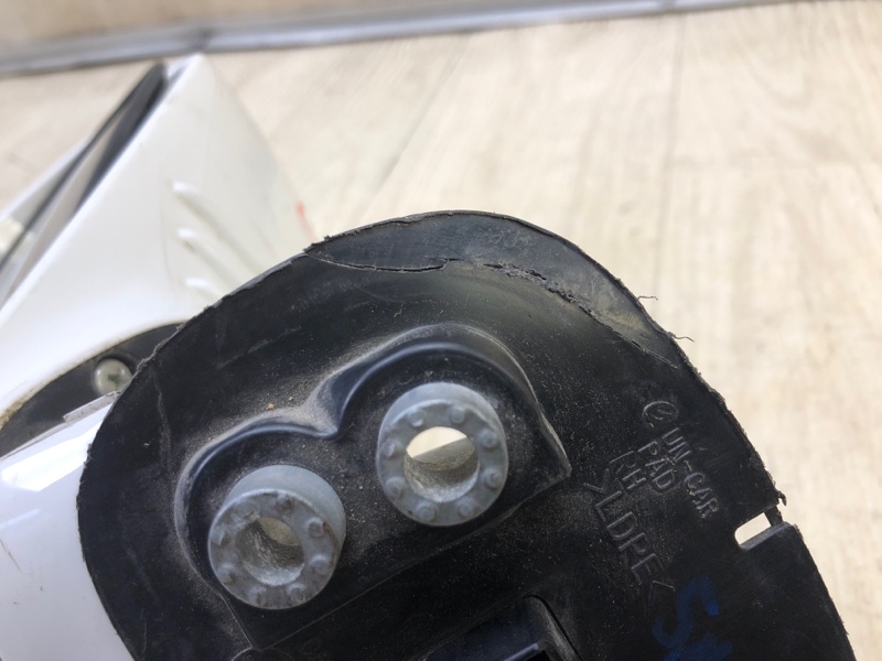 Зеркало правое CARENS/RONDO 06-12