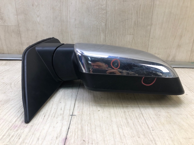 Зеркало правое NISSAN QX56 / TITAN / ARMADA 04-16