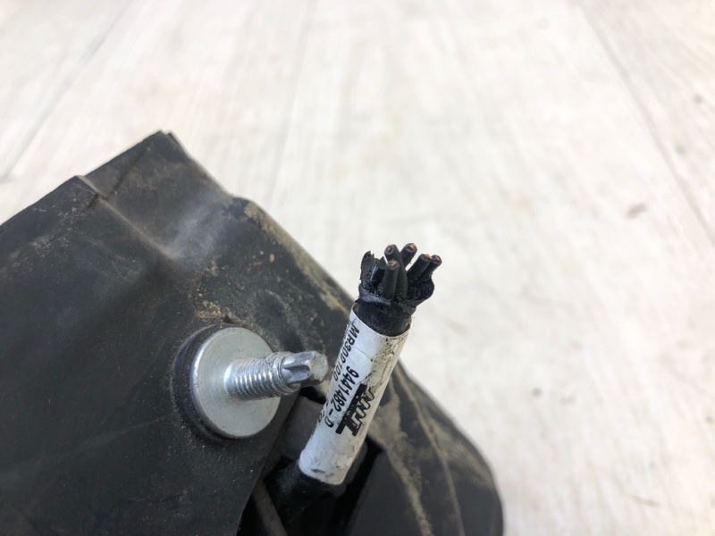 Зеркало правое QX56 / TITAN / ARMADA 04-16