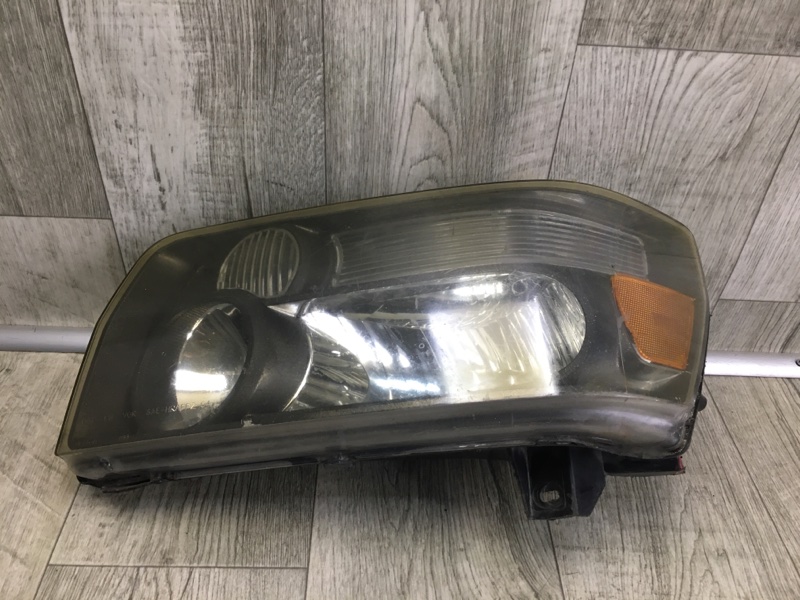 Фара левая QX56 / TITAN / ARMADA 04-16