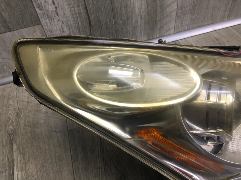 Фара правая G25/G35/G37/Q40 06-14