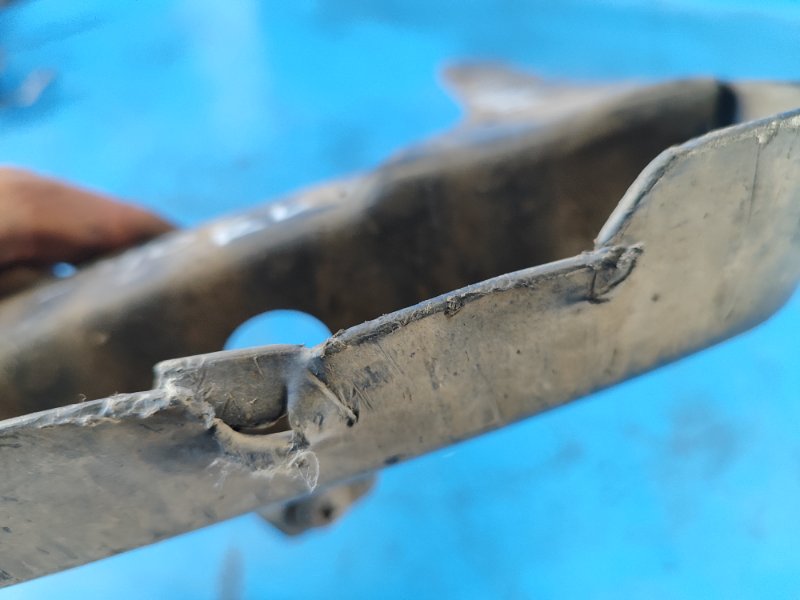 Брызговик задний левый CAMRY 40 06-11 2007 2.4 2AZFXE