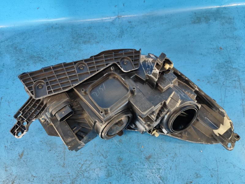 Фара левая ESCAPE 12-19 2017 T15HDTX