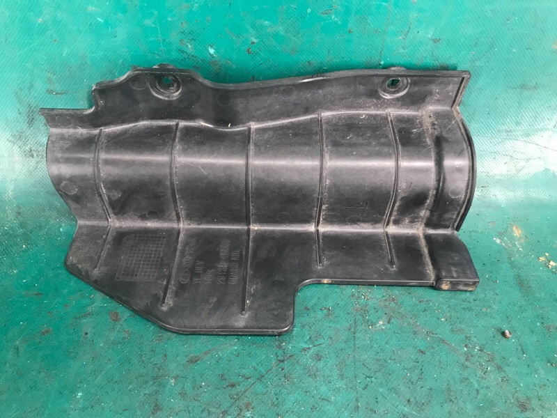 Дефлектор радиатора левый HYUNDAI SONATA YF 10-14 2.4 G4KK