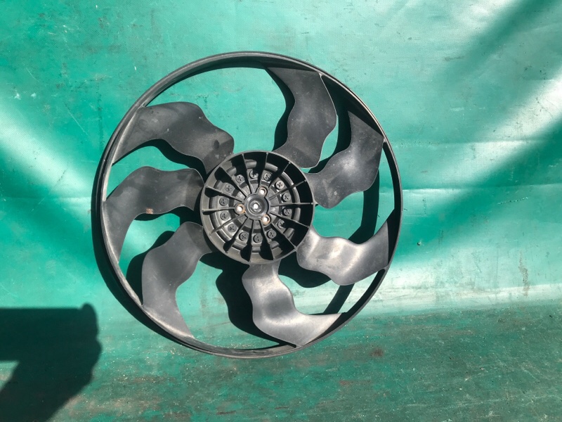 Крыльчатка вентилятора основного радиатора SONATA YF 10-14 2011 2.4 G4KK Крыльчатка вентилятора основного радиатора SONATA YF 10-14 2011 2.4 G4KK