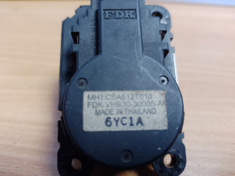 Моторчик заслонки печки LANCER X 10 07-15