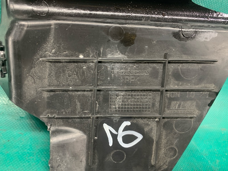 Дефлектор радиатора левый ACURA MDX (YD2) 06-13 3.7 J37A1