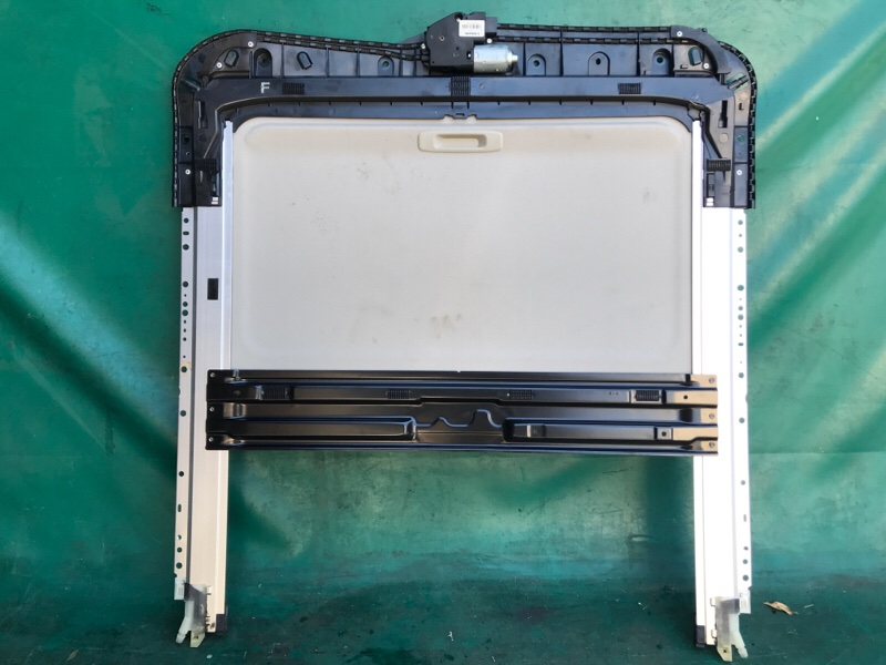 Люк FX/QX70 S51 08-17 2009 3.5 VQ35HR