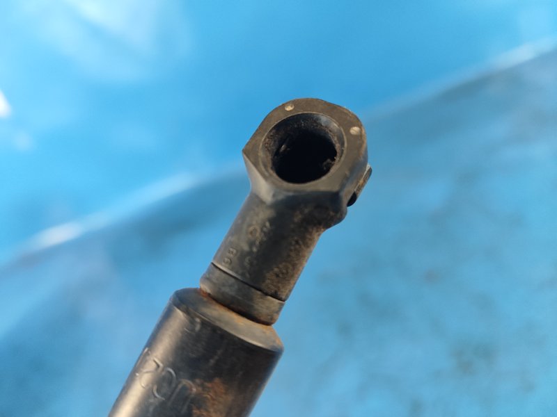 Амортизатор крышки багажника левый LEXUS CT200 11-17 1.8 2ZRFXE