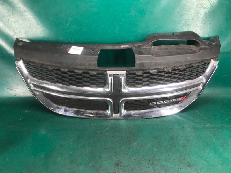 Решетка радиатора DODGE JOURNEY 08-20 2013 3.6 ERB 1SU84SZ0AB Б/У