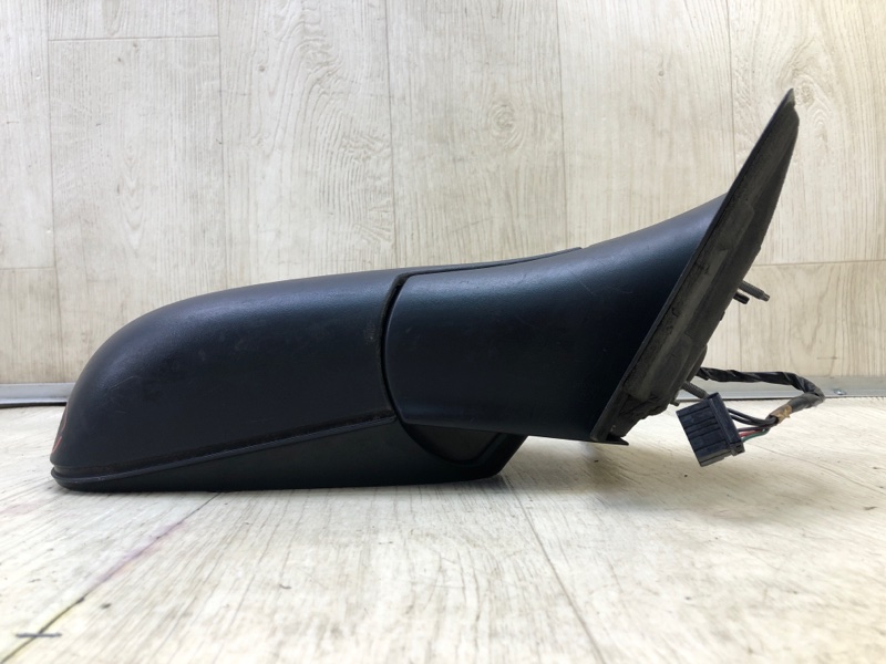 Зеркало правое GRAND CHEROKEE 04-10 Зеркало правое GRAND CHEROKEE 04-10