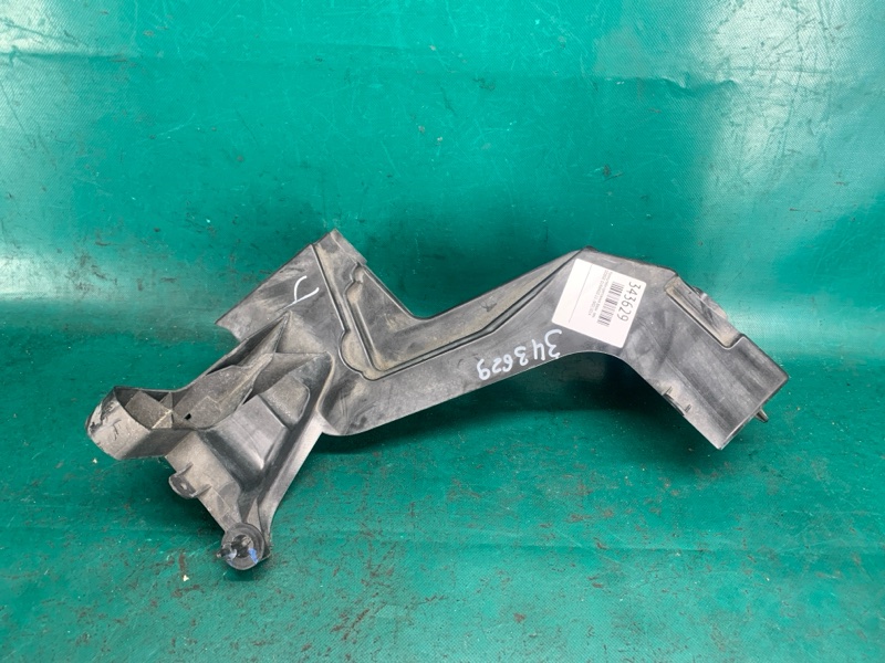 Запчасть кронштейн крепления фары левый DODGE DURANGO 11- (WD) 2014 68227827AA Б/У Кронштейн крепления фары левый DODGE DURANGO 11- (WD) 2014 68227827AA Б/У