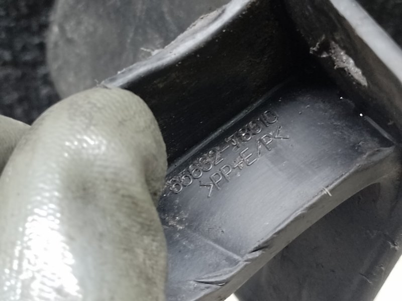 Брызговик задний левый NX 14-21 2021 8ARFTS 2.0TURBO