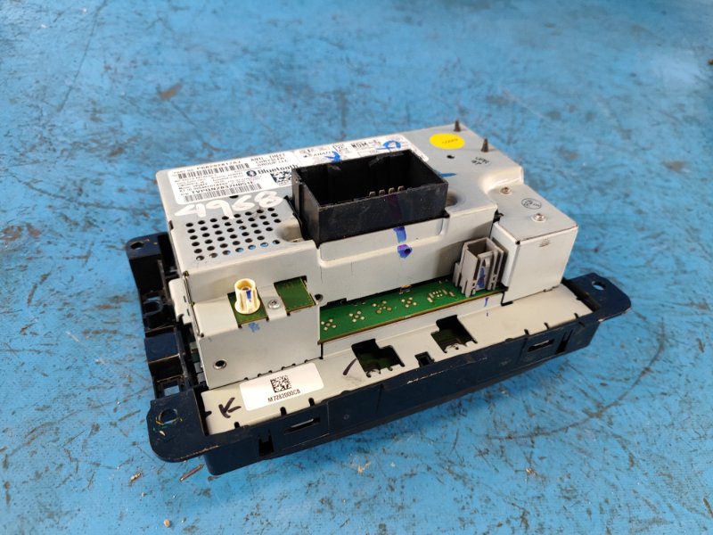 Магнитола COMPASS 17-21 2018 2.4 EDD Магнитола COMPASS 17-21 2018 2.4 EDD