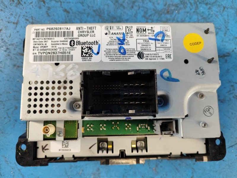 Магнитола JEEP COMPASS 17-21 2.4 EDD Магнитола JEEP COMPASS 17-21 2.4 EDD