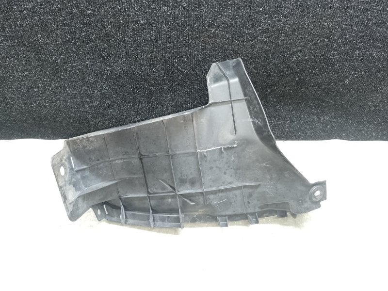 Брызговик задний правый TOYOTA PRIUS 16- 1.8 2ZRFXE