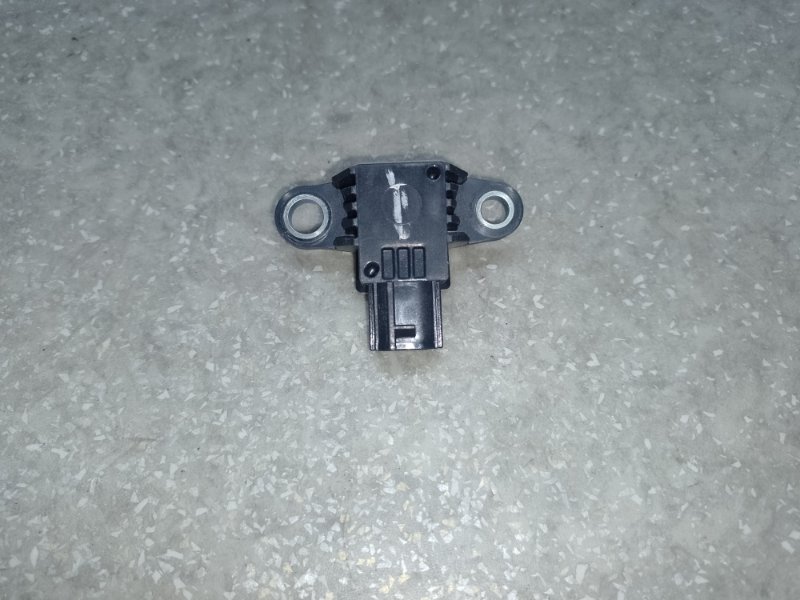 Датчик удара передний правый NISSAN X-TRAIL/ROGUE T32 13-20 2016 2.5 QR25DE 98836-3TA5B Б/У