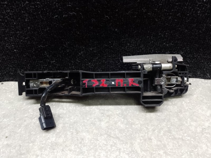 Ручка двери наружная передняя правая X-TRAIL/ROGUE T32 13-20 2016 2.5 QR25DE