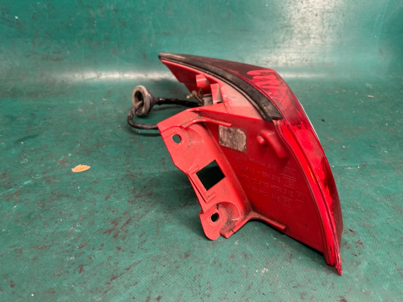 Фонарь наружный правый FX S50 03-08 2003 VK45DE