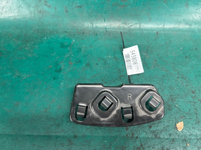 Кронштейн заднего бампера правый ACURA MDX (YD2) 06-13 2012 3.7 J37A1 71505-STX-A00 Б/У