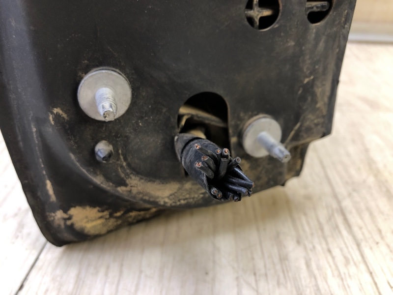 Зеркало правое QX56 / TITAN / ARMADA 04-16 Зеркало правое QX56 / TITAN / ARMADA 04-16