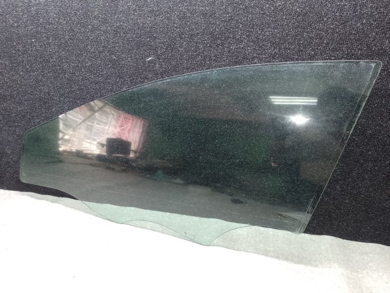 Стекло двери переднее левое HYUNDAI ELANTRA MD 10-15 2013 1.8 G4NB 82411-3X060 Б/У