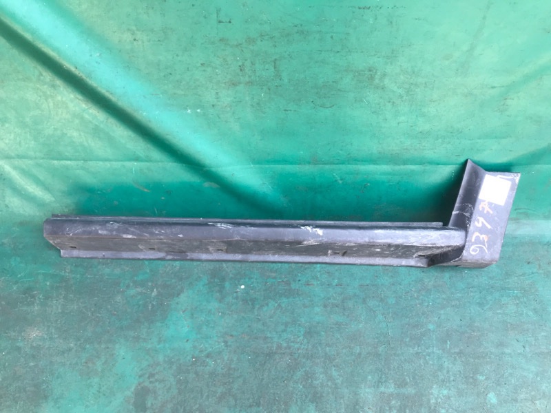 Запчасть накладка порога наружная передняя правая JEEP PATRIOT 10-17 2016 2.0 ECN 5182 574AB Б/У Накладка порога наружная передняя правая JEEP PATRIOT 10-17 2016 2.0 ECN 5182 574AB Б/У