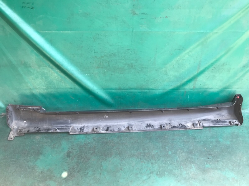 Накладка порога наружная правая INFINITI FX/QX70 S51 08-17 3.5 VQ35HR Накладка порога наружная правая INFINITI FX/QX70 S51 08-17 3.5 VQ35HR