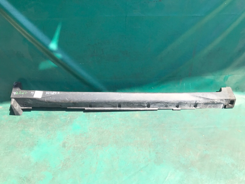 Накладка порога наружная правая NISSAN X-TRAIL/ROGUE T32 13-20 2014 2.5 QR25DE 768504BA0A Б/У