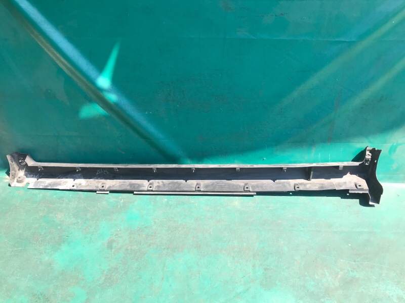 Накладка порога наружная правая NISSAN X-TRAIL/ROGUE T32 13-20 2.5 QR25DE