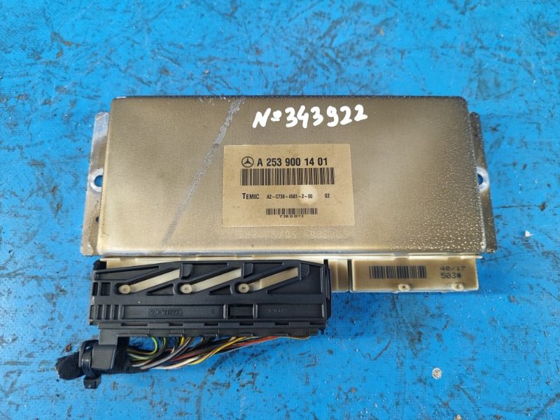 Блок управления подвеской MERCEDES GLC -CLASS X253 15-19 2017 M276823 3.0L A2539001401 Б/У