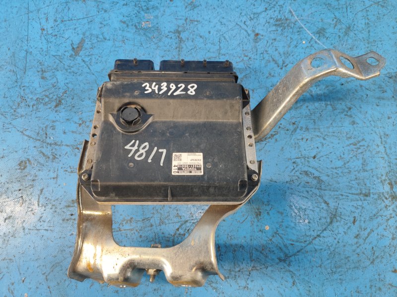 Запчасть блок управления двигателем TOYOTA SIENNA 11-16 2015 3.5 2GR-FE 8966108410 Б/У Блок управления двигателем TOYOTA SIENNA 11-16 2015 3.5 2GR-FE 8966108410 Б/У