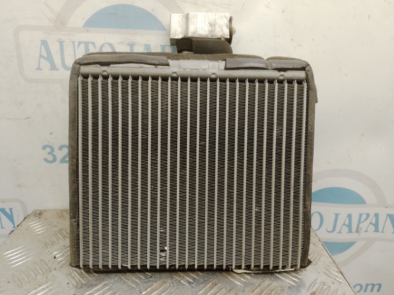 Испаритель кондиционера MITSUBISHI OUTLANDER 03-07 MR958417 Б/У